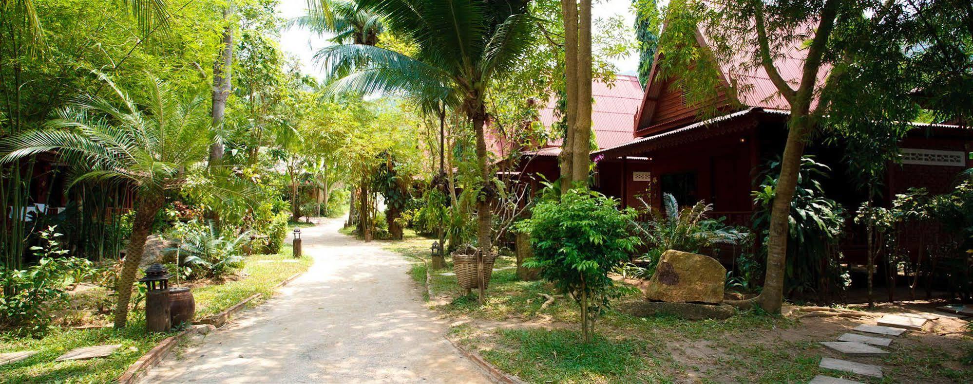 Baan Panburi Village Ko Pha Ngan Exterior photo